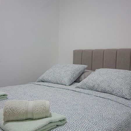 Apartman Toni Рогозниця Екстер'єр фото