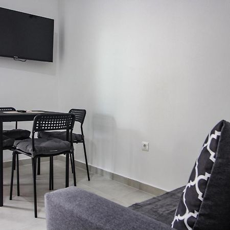 Apartman Toni Рогозниця Екстер'єр фото
