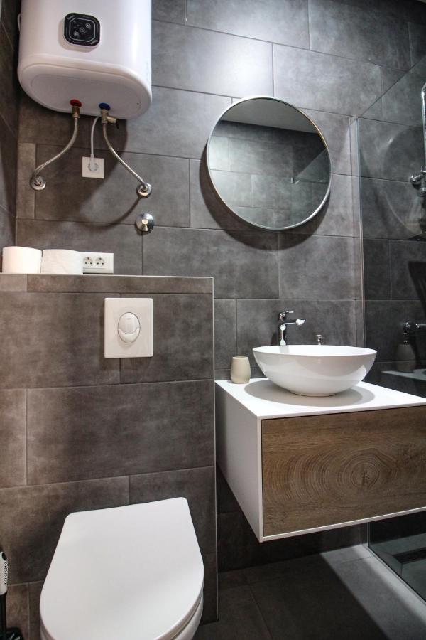 Apartman Toni Рогозниця Екстер'єр фото